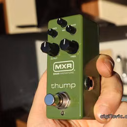 MXR M281 Thump Bass Preamp