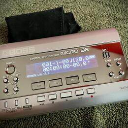 Boss MICRO-BR Digital recorder — REZERVACE