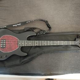 (PRODÁNO) Harley Benton MB-4 SBK  DS (Seymour Duncan snímač)