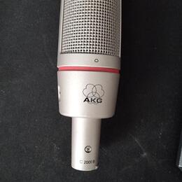 AKG