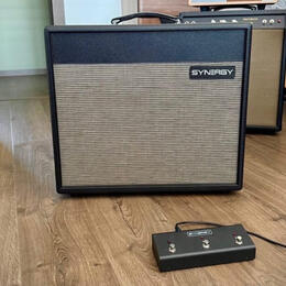 lampove kombo Synergy Syn 30 s modulom Friedman Deluxe HBE