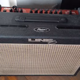 Kytarov&eacute; kombo Line6 Flextone II 65W
