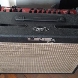 Kytarové kombo Line6 Flextone II 65W