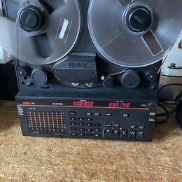 Fostex R8