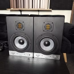 EVE SC207 studiov&eacute; monitory