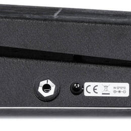 Dunlop crybaby GCB95 wah