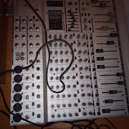 Behringer mx 1804x eurorack