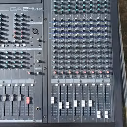 SLEVA!!!   Yamaha GA24/12