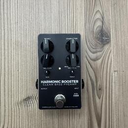 Darkglass - Harmonic booster (clean bass preamp)