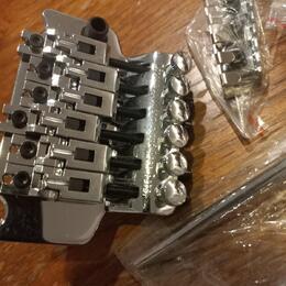 Komplet tremolo typ Floyd Rose
