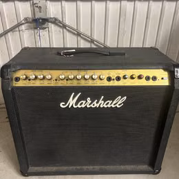 Prod&aacute;m Marshall Valvestate 80V &ndash; model 8080