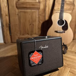 KOMBO pro akustiku Fender Acoustic Junior s obalem a kabelem