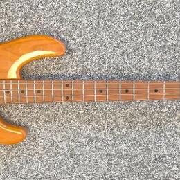 Music Man StingRay Special HH, Classic Natural