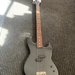 Jolana proxima l-bass
