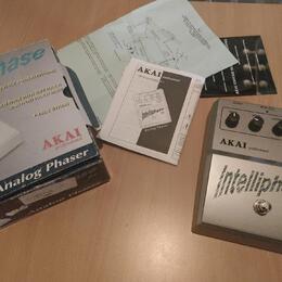 Akai Intelliphase P1