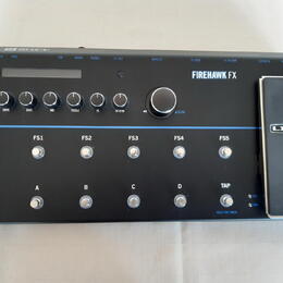 Kytarový multiefekt - LINE 6  FIREHAWK FX 