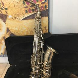 Saxofon Stewart Ellis