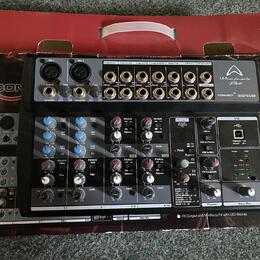 Mix Wharfedale Pro 1002FX/USB