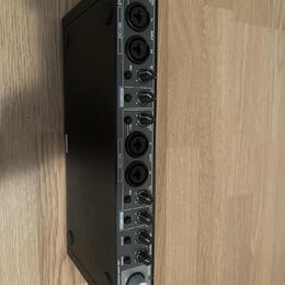 Roland Rubix 44