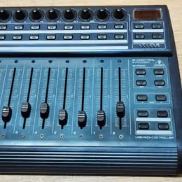  Behringer B-CONTROL FADER BCF2000