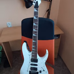 Kytara Ibanez 350 DXZ 