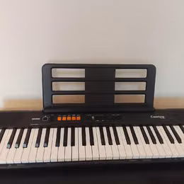 Kl&aacute;vesy Casio CT-S100 &ndash; ide&aacute;ln&iacute; pro zač&aacute;tečn&iacute;ky