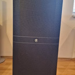 Mackie DRM 315 nov&yacute; reproduktor aktivn&iacute;