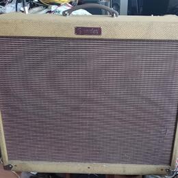 Fender Blues DeVille 212