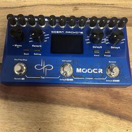 MOOER OCEAN MACHINE reverb,delay, looper