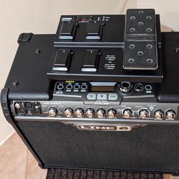 Line6 SpiderJam  + pedál FBV MKII