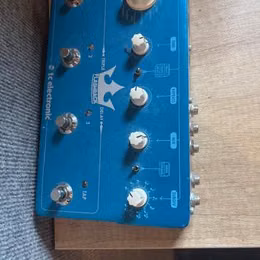 Kytarov&yacute; efekt tc eletronic triple delay 