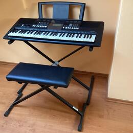 Prodám keyboard Yamaha PSR E423