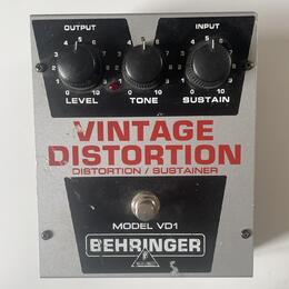 Behringer VD1 Vintage Distortion hledá nového majitele 