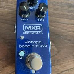 MXR Vintage Bass Octave – legendární Boss OC‑2 v malém