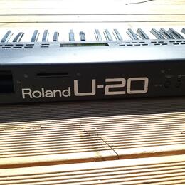 Roland U20 Japonsko
