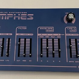 Prodám polyfonní analogový synth Dreadbox Nymphes