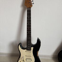 HENRY’S LH SNAKE II AGED ST-1L MAMBA