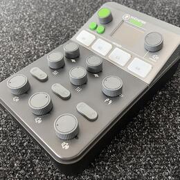 Mackie M-Caster Studio Black