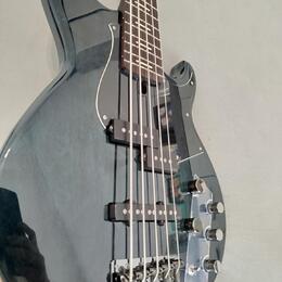 Yamaha BB735A (Indigo Blue) + GK MB212-II + Boss GT-1B