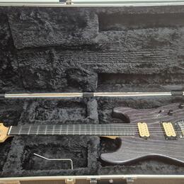 Zákazková elektrická kytara Stratocaster