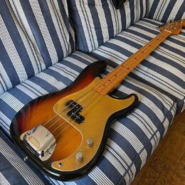Fender Precision Bass ’57 Reissue w. Lollar