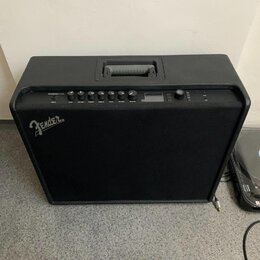 Fender Mustang GT 200