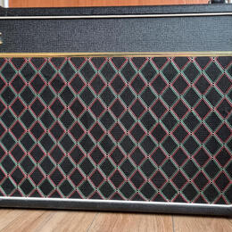 VOX V15 lampové kombo 2x10 - made in England