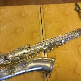 tenor saxofon