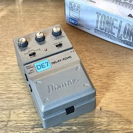 IBANEZ DE7 Delay/Echo (China 1999&ndash;2002) top stav