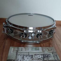 Prodám snare Sonor SQ2 Acryl- 14x4,25"