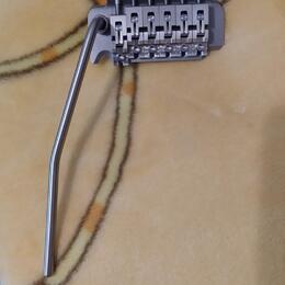 Díly na Tremolo Floyd Rose