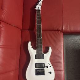 ESP LTD MH 1007 White Evertune