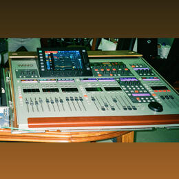 Behringer WING
