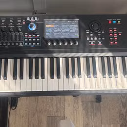 Yamaha MODX M8 